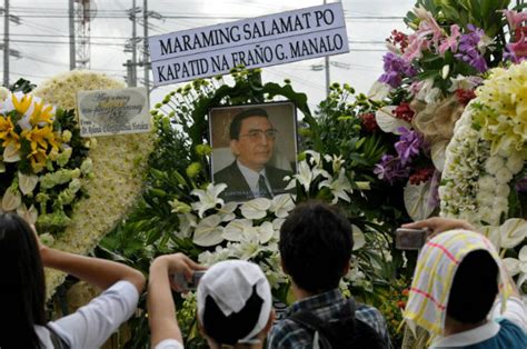 whoismanalo|Iglesia ni Cristo's Eraño Manalo dies at 84 .